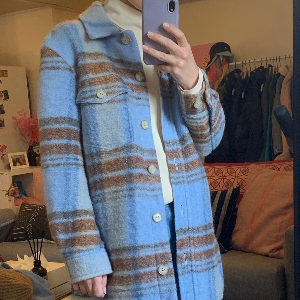 Aritzia Ganna Shirt Jacket